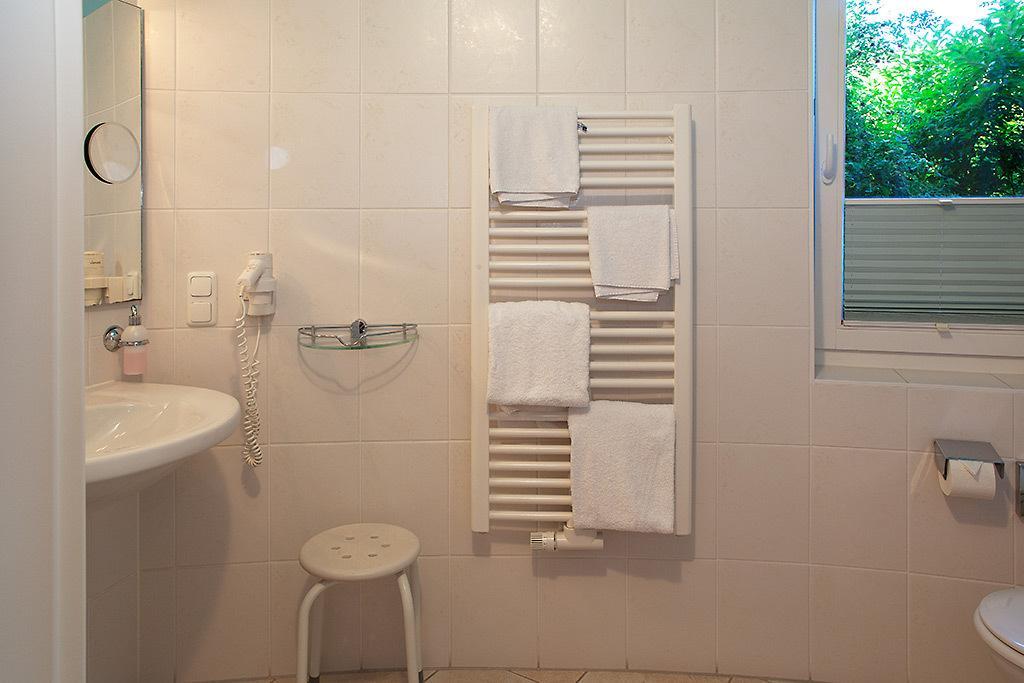 Hotel Zum Strandlaufer Ahrenshoop Kamer foto